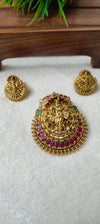 Pendants  1